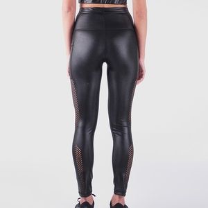 Diamond Vented Liquid Leggings